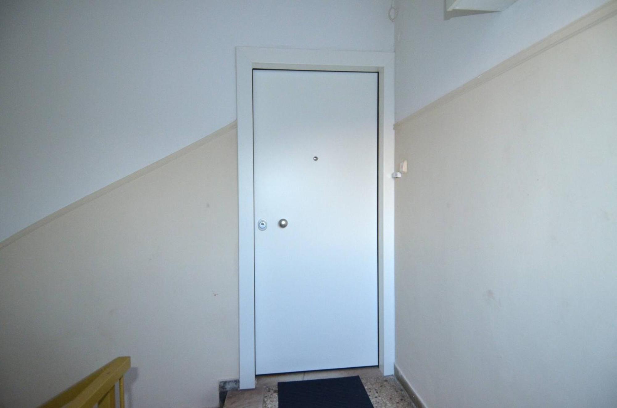 Ferienwohnung A Minimal Retire At Kypseli With An Amazing View Athen Exterior foto